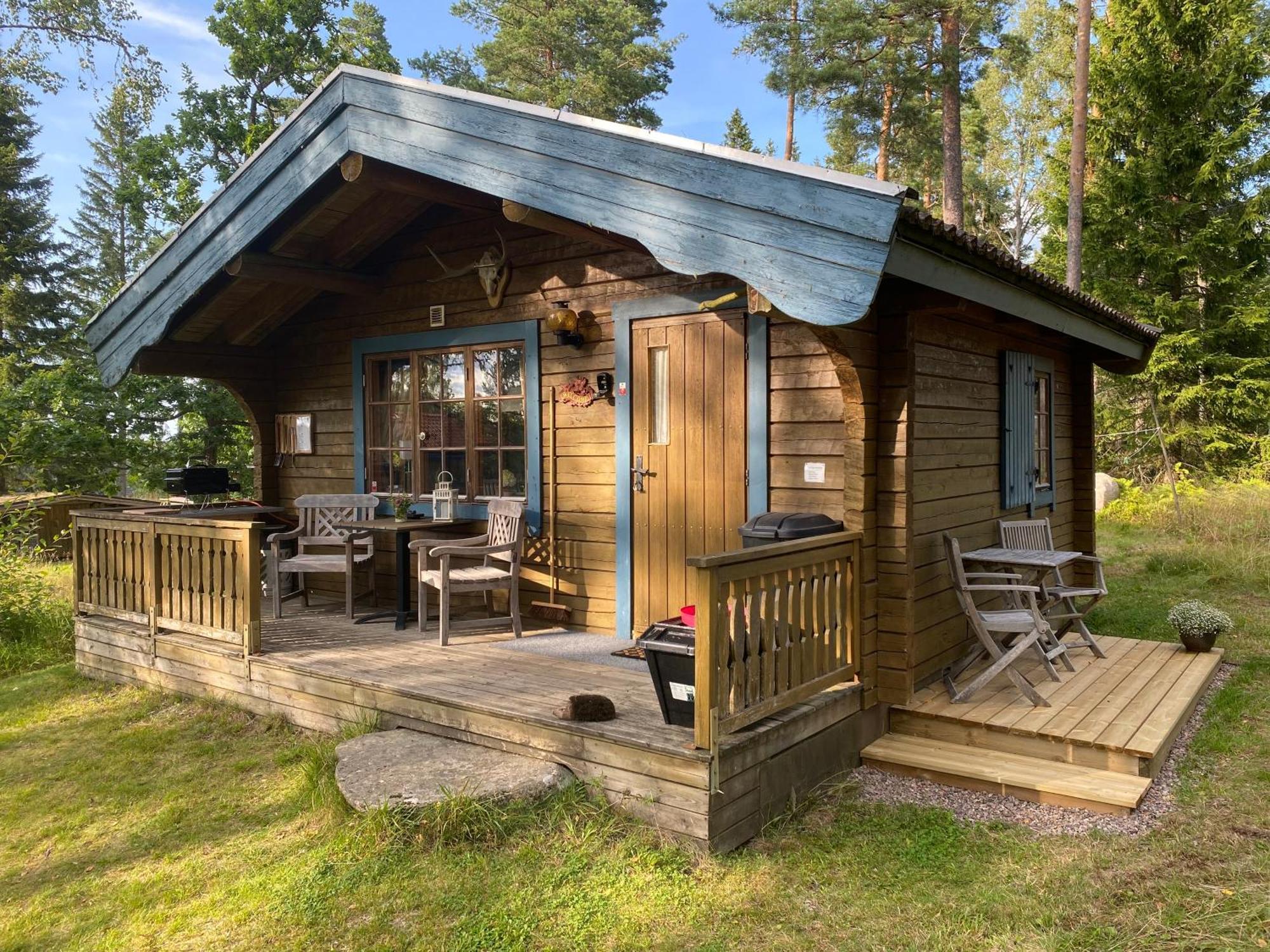 Timrad Stuga I Kanten Av Skogen Med Spa Moejlighet Mullsjo Exterior photo